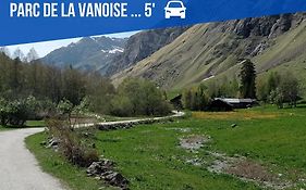 VISITE VIRTUELLE Moderne Vue Montagnes Garage 2 Balcons 8pers Paradiski
